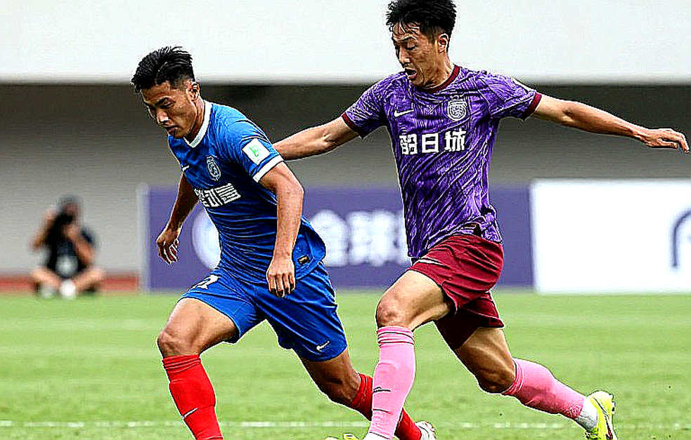 Kỳ chuyển nhượng: tiếng ồn át tín hiệu, tín hiệu nằm ở quỹ lương và điều khoản giải phóng